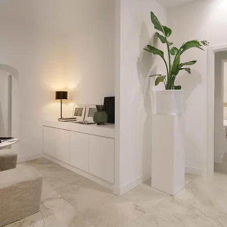 Ludos Magnus Rome Guest House